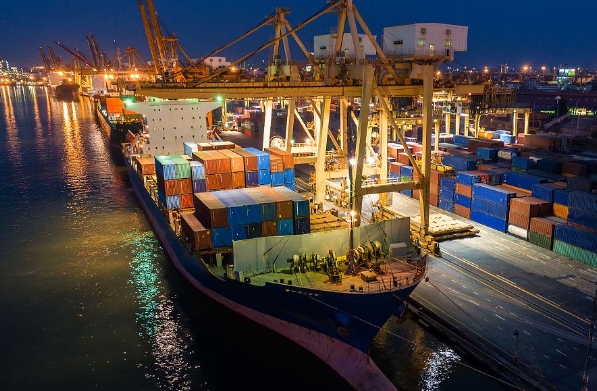 青島貨代成為了連接海陸、促進全球貿易往來的重要橋梁