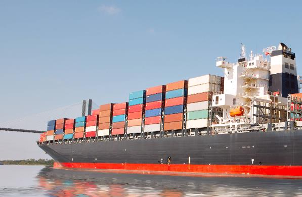 國際貨運(yùn)對全球經(jīng)濟(jì)發(fā)展和城市化進(jìn)程具有好的影響