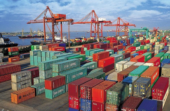 在當(dāng)今全球化物流快速發(fā)展的時(shí)代，貨運(yùn)代理公司的重要性愈發(fā)凸顯