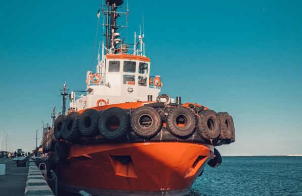 無(wú)論是國(guó)際大型企業(yè)還是中小型，都可受益于美國(guó)貨代服務(wù)的多重優(yōu)勢(shì)