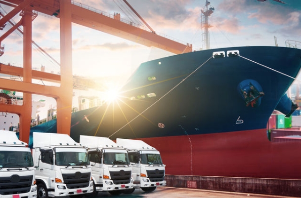 上海貨代正處轉(zhuǎn)型升級(jí)關(guān)鍵時(shí)期，雖然面臨挑戰(zhàn)但也蘊(yùn)含無(wú)限發(fā)展機(jī)遇