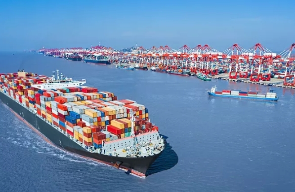 海外物流公司不僅是貿(mào)易的橋梁，更是經(jīng)濟和文化交流的使者