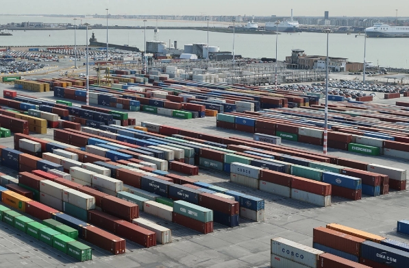 泰國(guó)物流為泰國(guó)經(jīng)濟(jì)發(fā)展注入新活力，也為全球物流發(fā)展帶來(lái)新的機(jī)遇