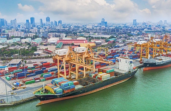 印尼物流是連接群島的紐帶，更是推動(dòng)印尼經(jīng)濟(jì)發(fā)展的重要引擎