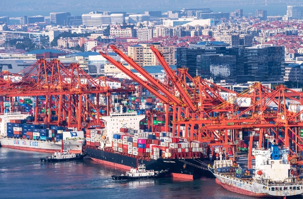 國(guó)際貨代不僅是商品流動(dòng)的加速器，更是推動(dòng)世界經(jīng)濟(jì)繁榮的重要力量