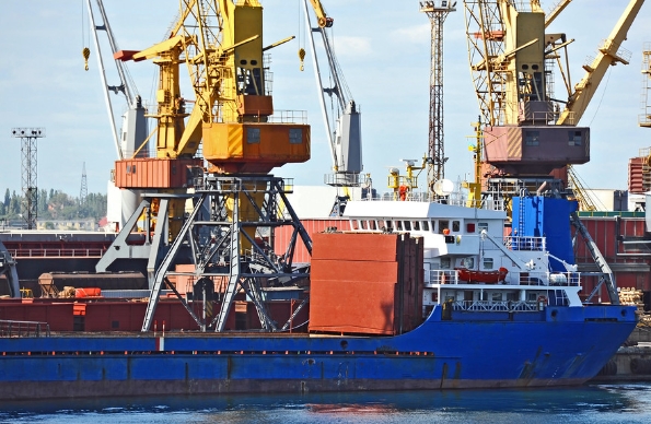 上海是中國的經(jīng)濟中心，其貨代行業(yè)承載著推動國際貿(mào)易的重要使命