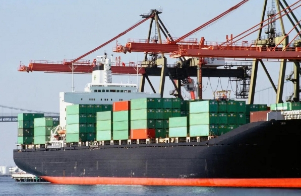 隨著信息技術(shù)的飛速發(fā)展，澳洲貨運(yùn)行業(yè)迎來(lái)了智能化、數(shù)字化的轉(zhuǎn)型