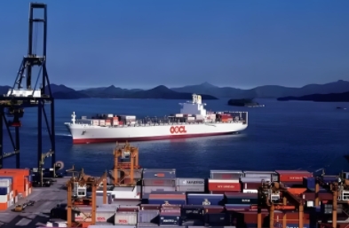 國際貨代連接著全球供應(yīng)鏈的各個(gè)環(huán)節(jié)，為國際貿(mào)易提供全方位的服務(wù)